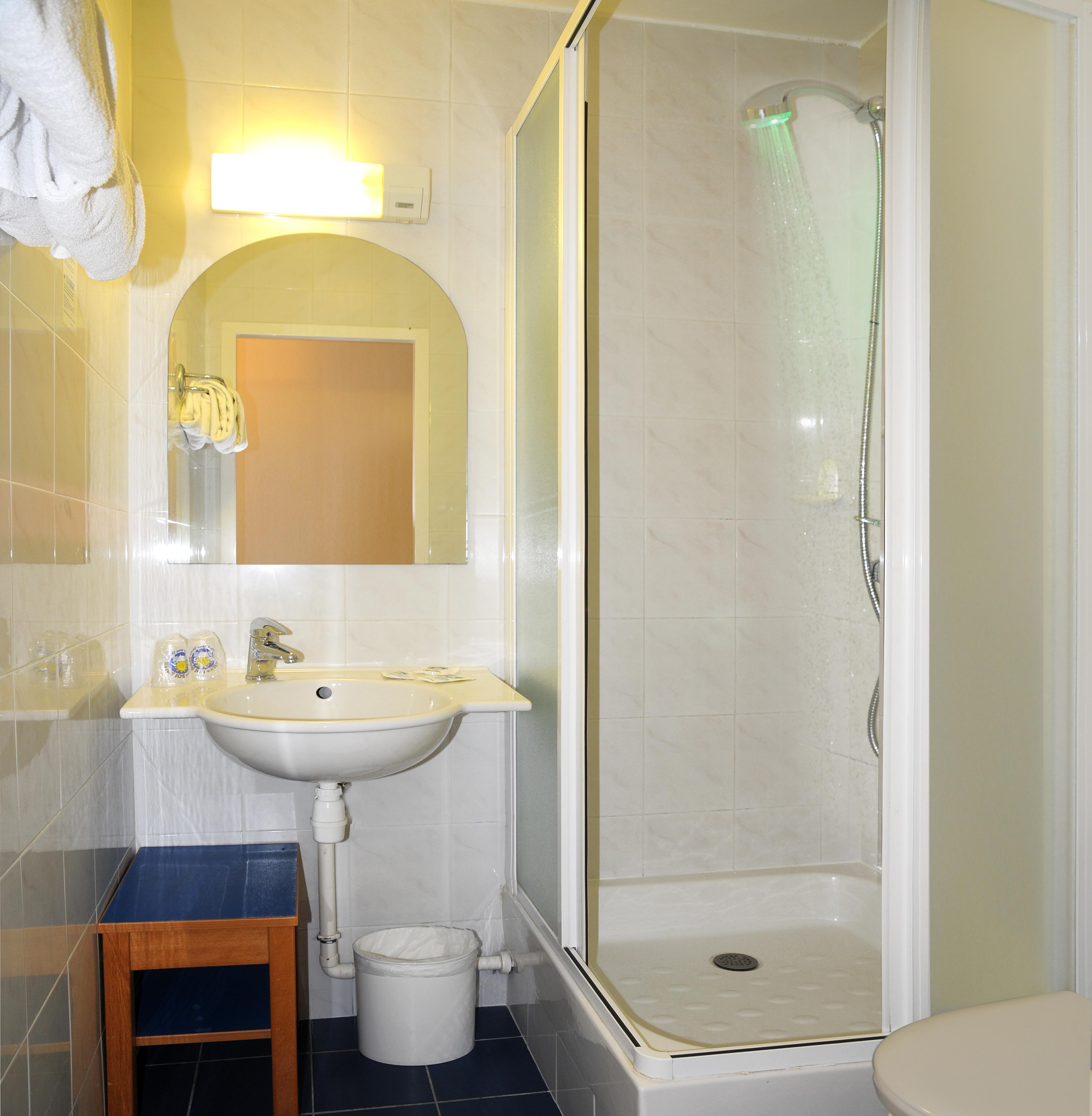 B&B Hotel Mulhouse Sausheim Buitenkant foto