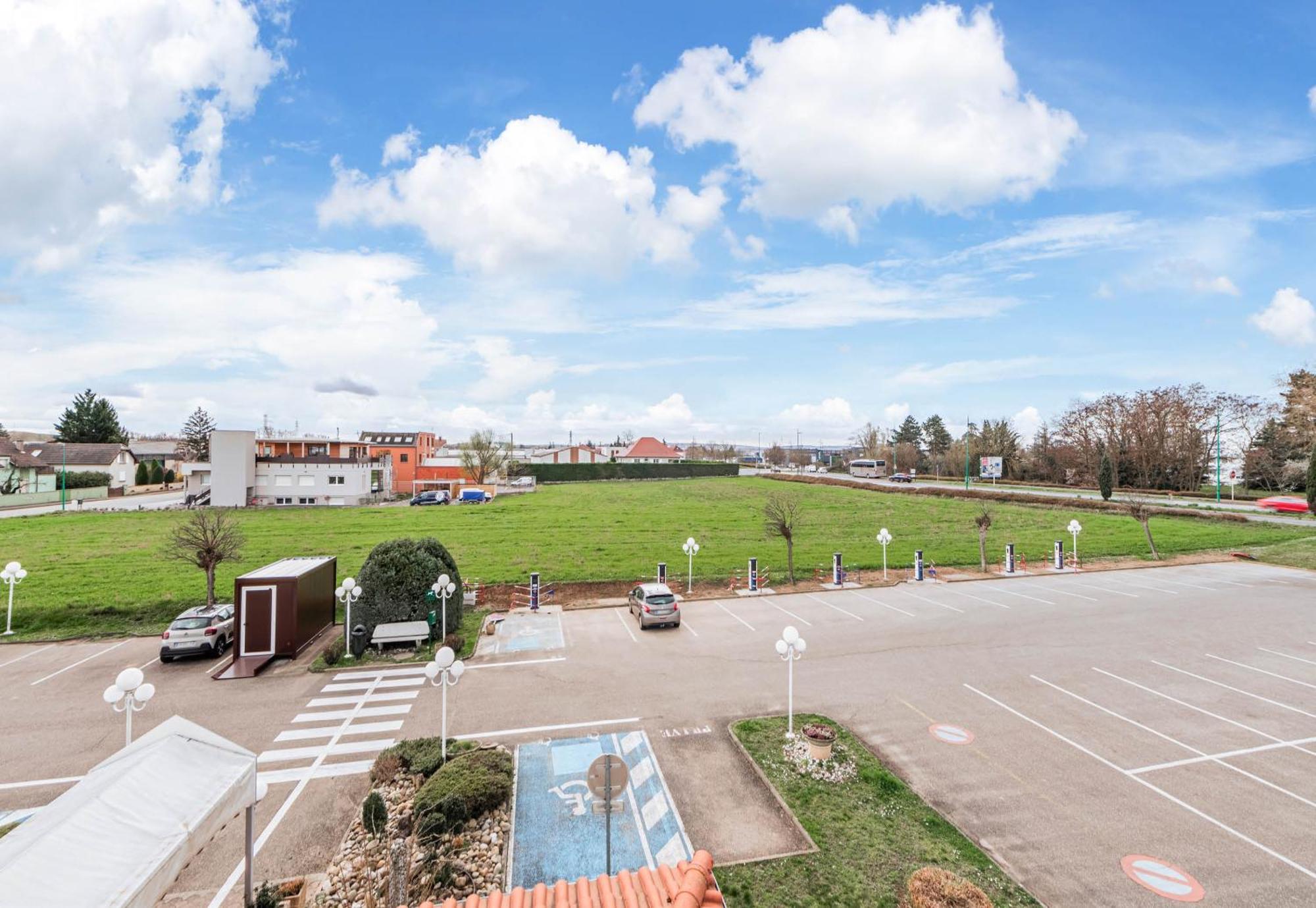 B&B Hotel Mulhouse Sausheim Buitenkant foto