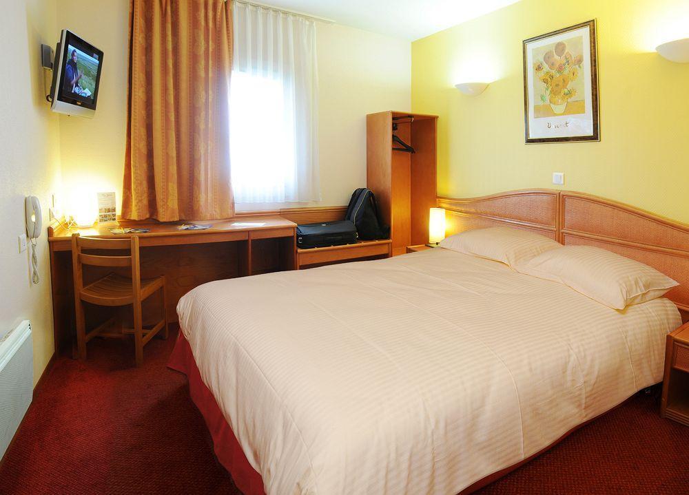 B&B Hotel Mulhouse Sausheim Buitenkant foto